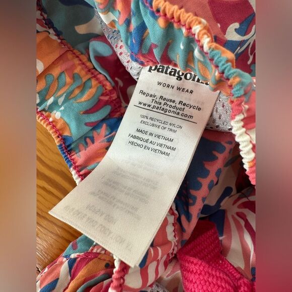 Patagonia Shorts - Picture 4 of 6